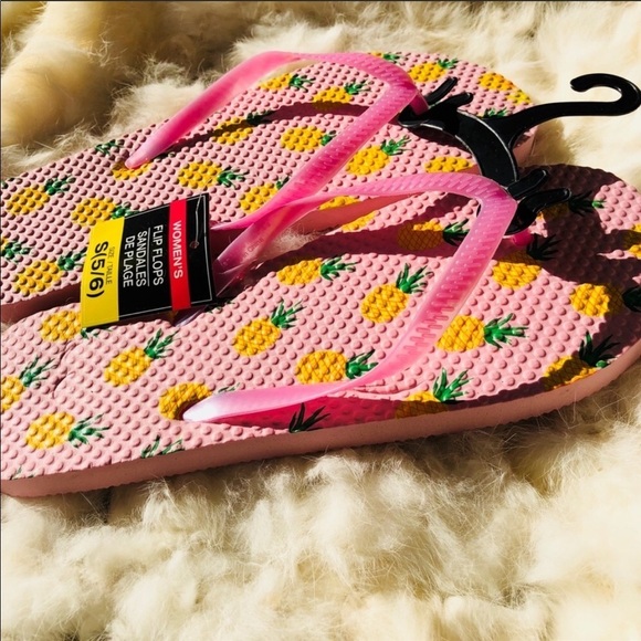 Pink Pineapple Beach Flip Flops Women’s Small 5/6 - Picture 3 of 6